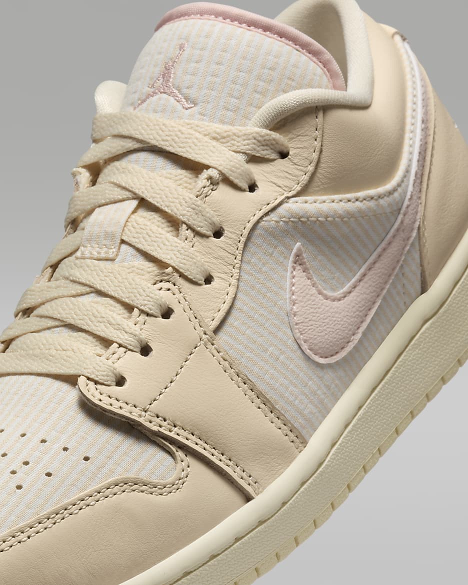 Air Jordan 1 Low SE Shoes. Nike AU
